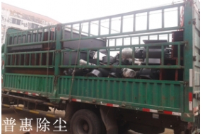 吉林FU鏈?zhǔn)捷斔蜋C裝車圖