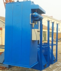 接好控制箱的單機(jī)脈沖袋式除塵器準(zhǔn)備發(fā)貨圖片